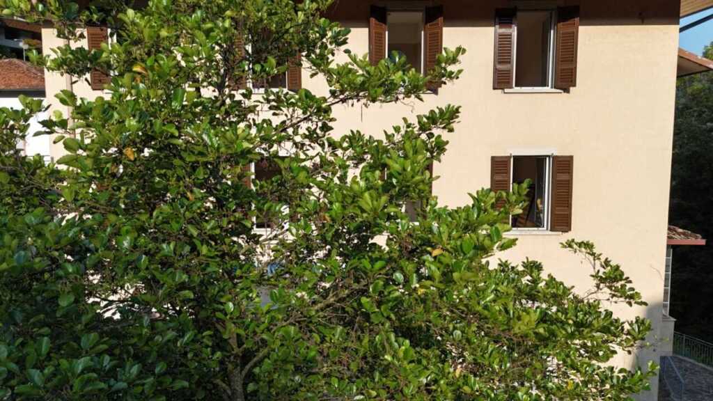 palazzina-in-vendita-a-gaverina-terme-valle-cavallina-bergamo-agenzia-immobiliare-Milano-Brianza-Casa&Style