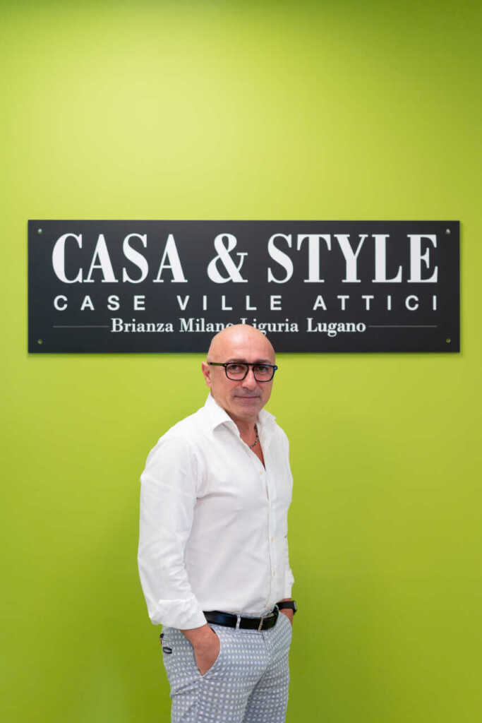 Angelo-Acquafresca-esperto-vendita-ville-di-pregio-lusso-residenze-d-epoca-titolare-casa&style-immobiliare-milano-e-brianza