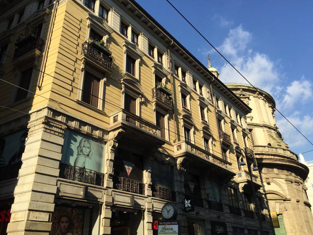Appartamento d'epoca in vendita a Milano