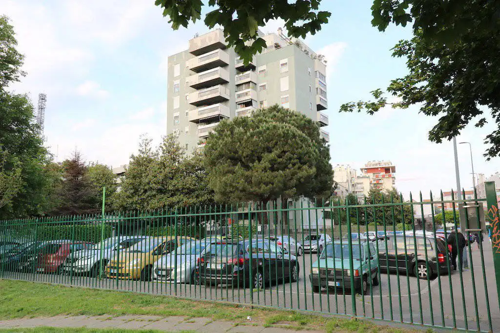 Attico-con-ampio-terrazzo-in-vendita-a-Milano-38