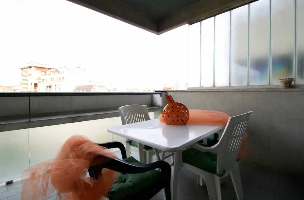 Attico-con-ampio-terrazzo-in-vendita-a-Milano-40