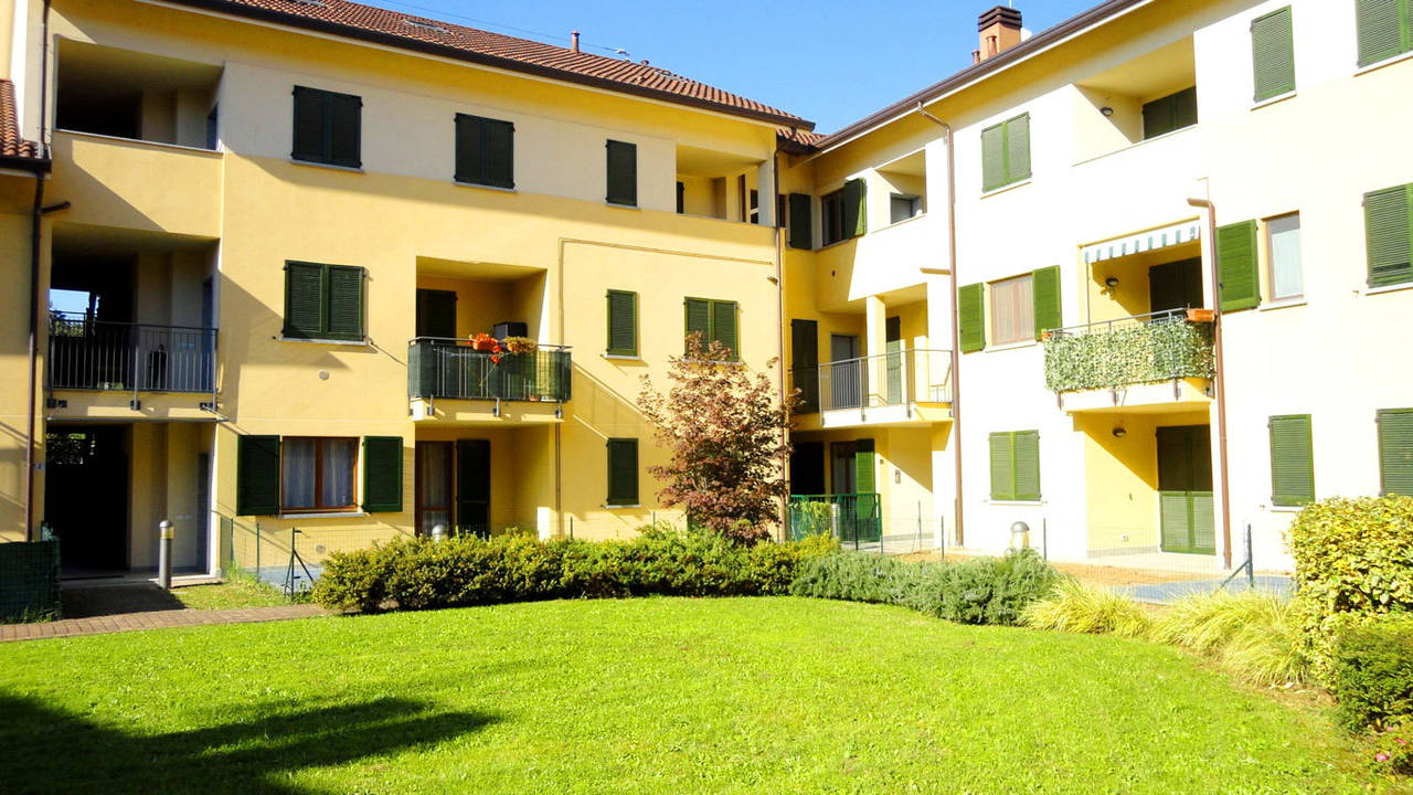 Case-Ville-Attici-in-vendita-a-Bernareggio-7