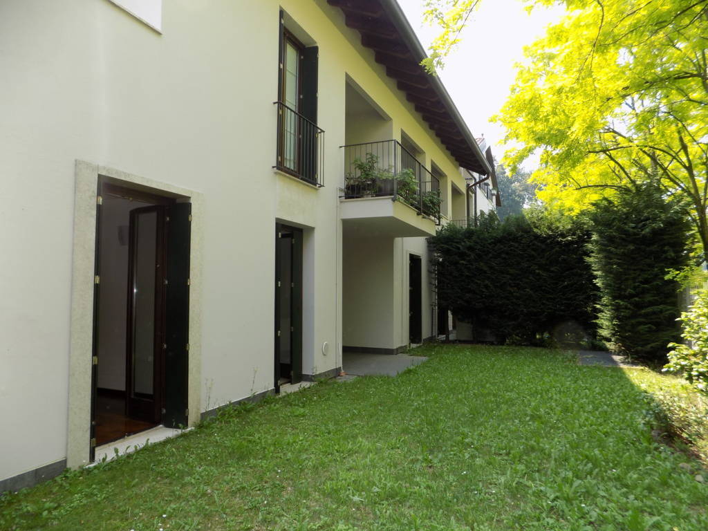 Case-in-vendita-con-giardino-a-Bernareggio-10