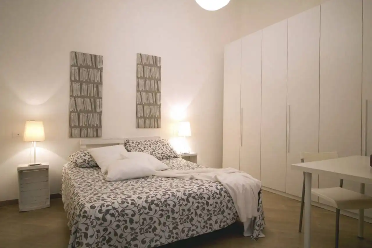 Una-casa-di-design-in-una-corte-a-Milano-5