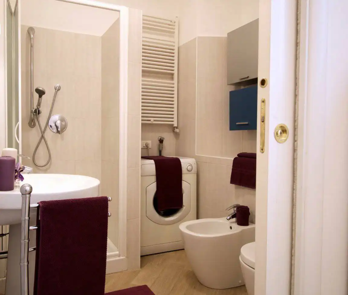 Una-casa-di-design-in-una-corte-a-Milano-7