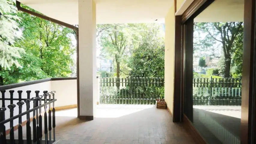 Villa-con-due-appartamenti-in-vendita-a-Cornate-d-Adda-4