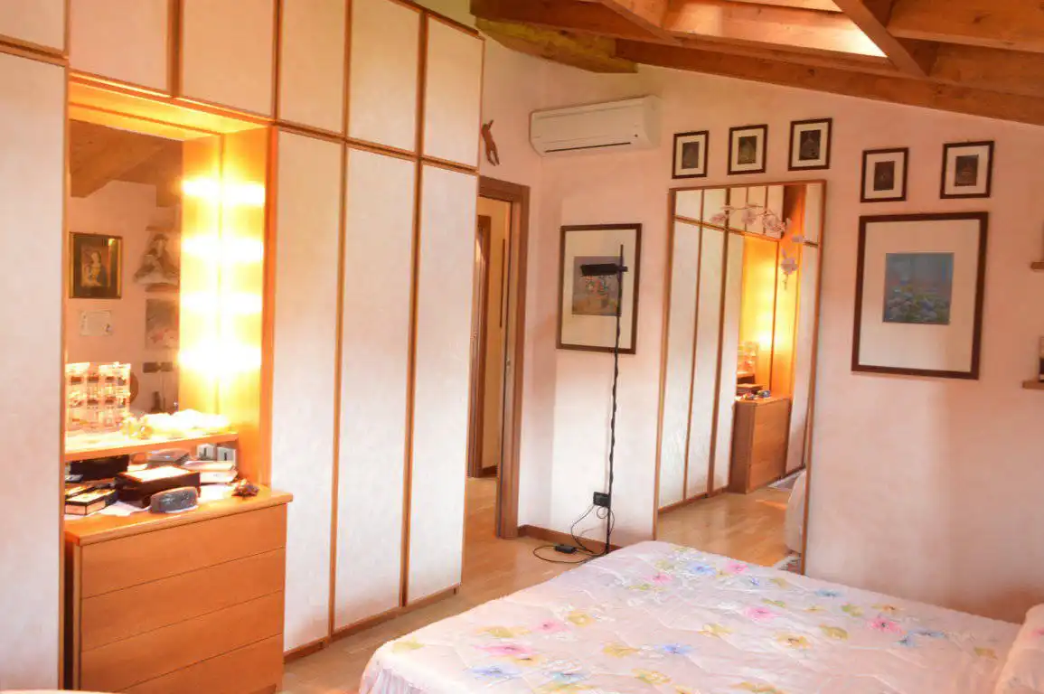 Villa-con-giardino-in-vendita-a-Busnago-12