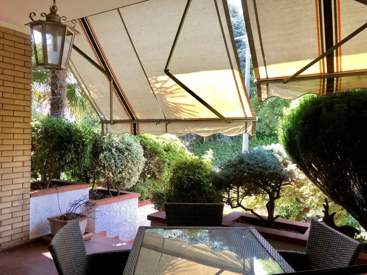 Villa-in-vendita-a-Caronno-Pertusella-1