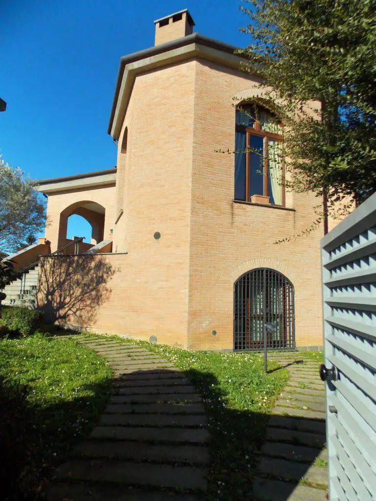 Villa-singola-in-vendita-a-Bernareggio-in-Brianza-14
