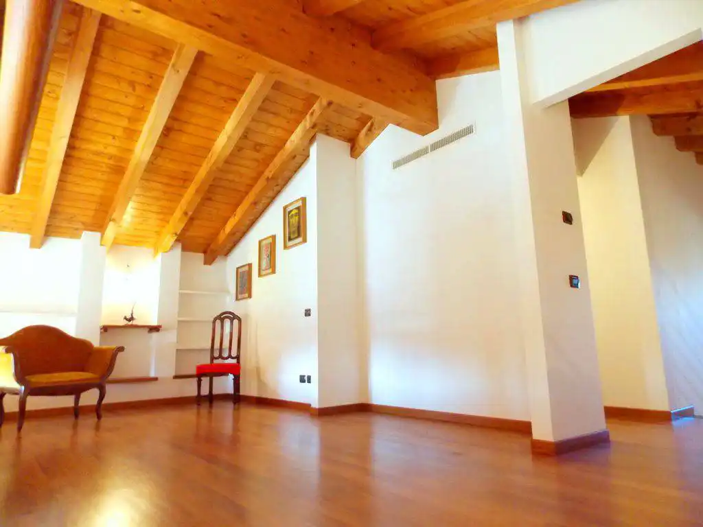 Villa-singola-in-vendita-a-Bernareggio-in-Brianza-20