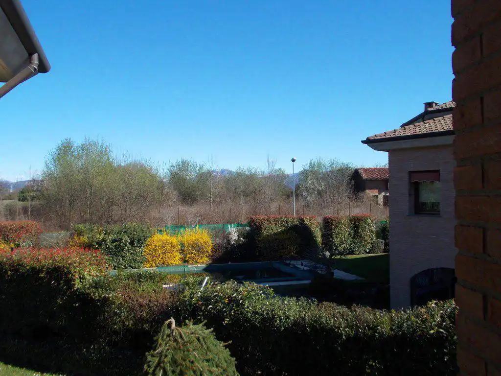 Villa-singola-in-vendita-a-Bernareggio-in-Brianza-9
