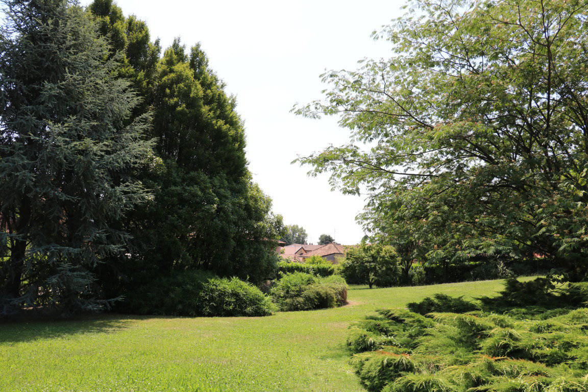 Villa-singola-signorile-in-vendita-a-Busnago-in-Brianza-30