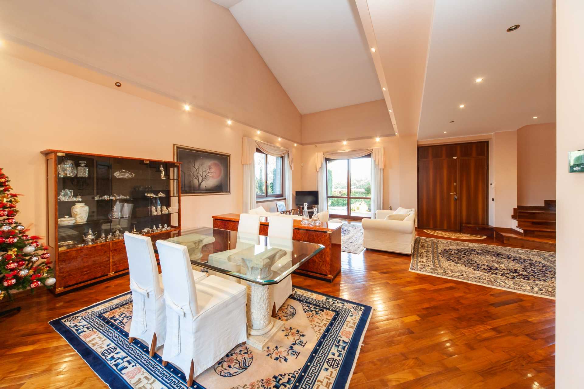 Villa-singola-in-vendita-a-Bernareggio (7)