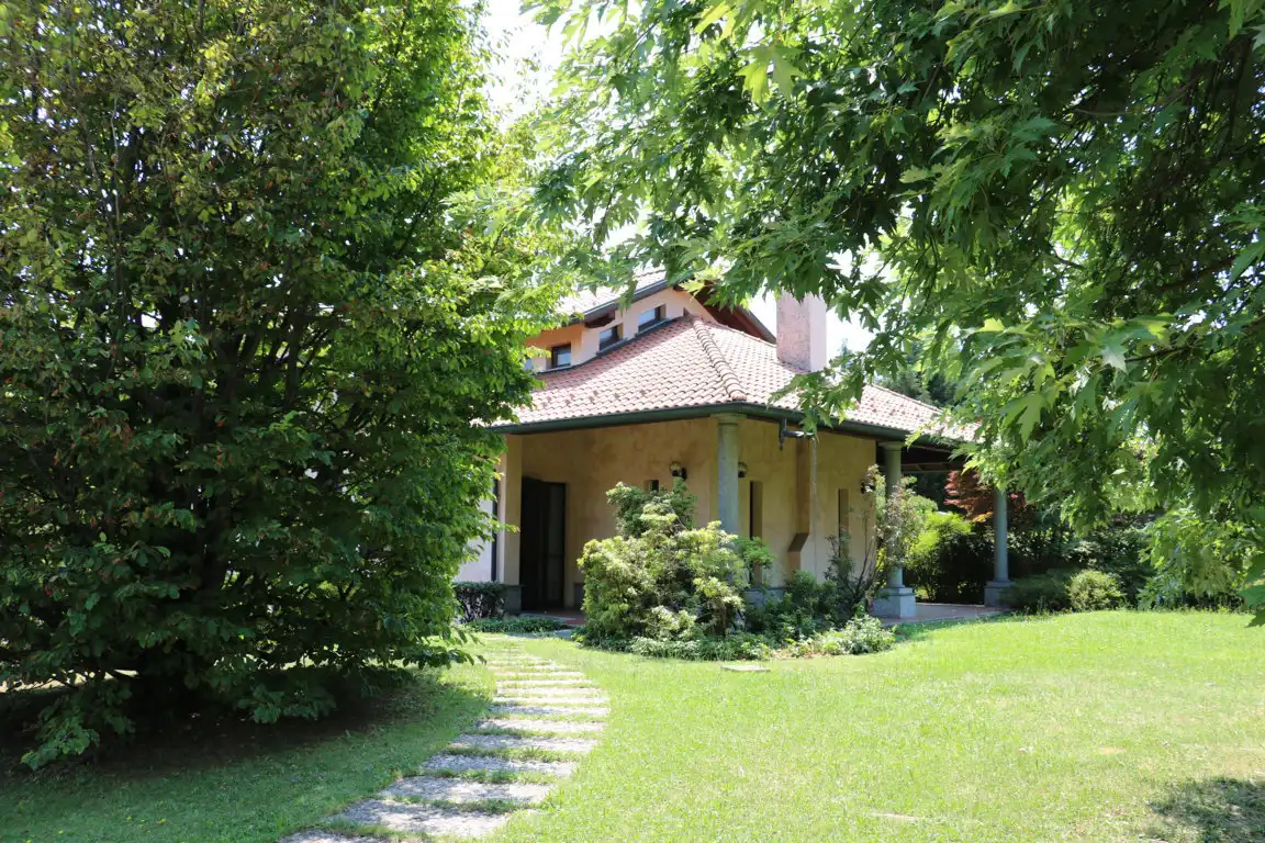 Busnago-villa-in-vendita (60)