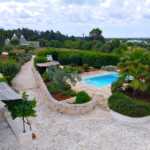 Puglia-vendita-Villa-con-Trullo-e-piscina