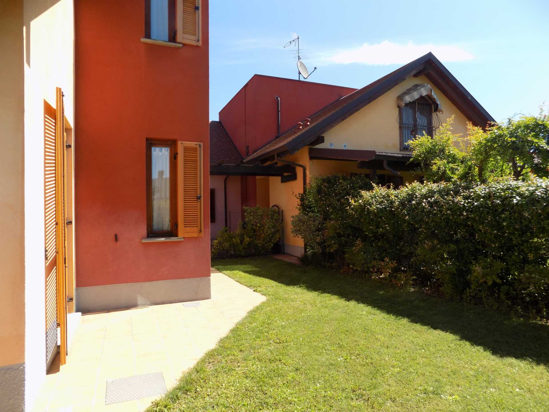 Busnago-vendita-villa-singola (19)