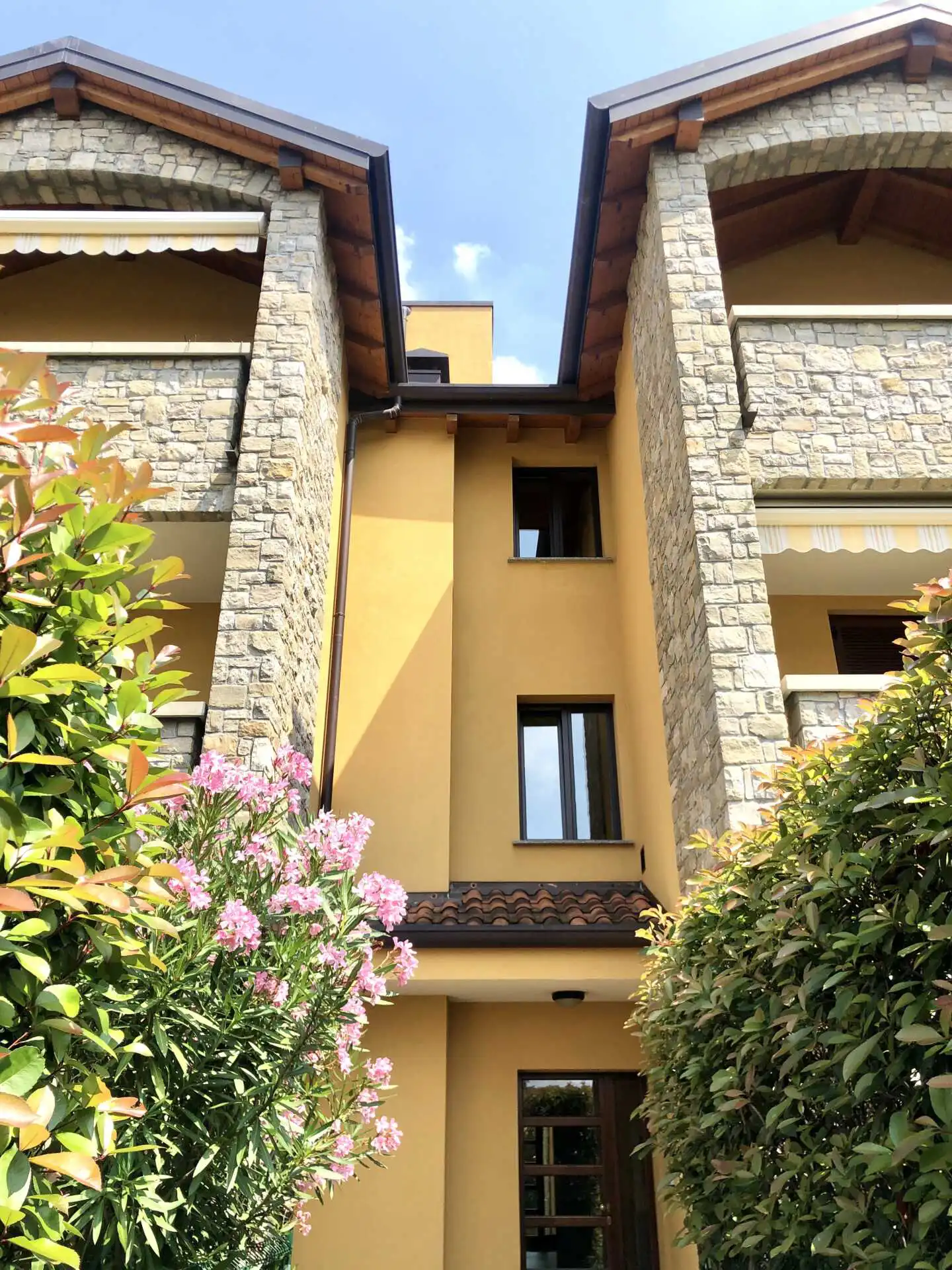 Bernareggio-case-in-vendita-bilocale-moderno-ultimo-piano (5)