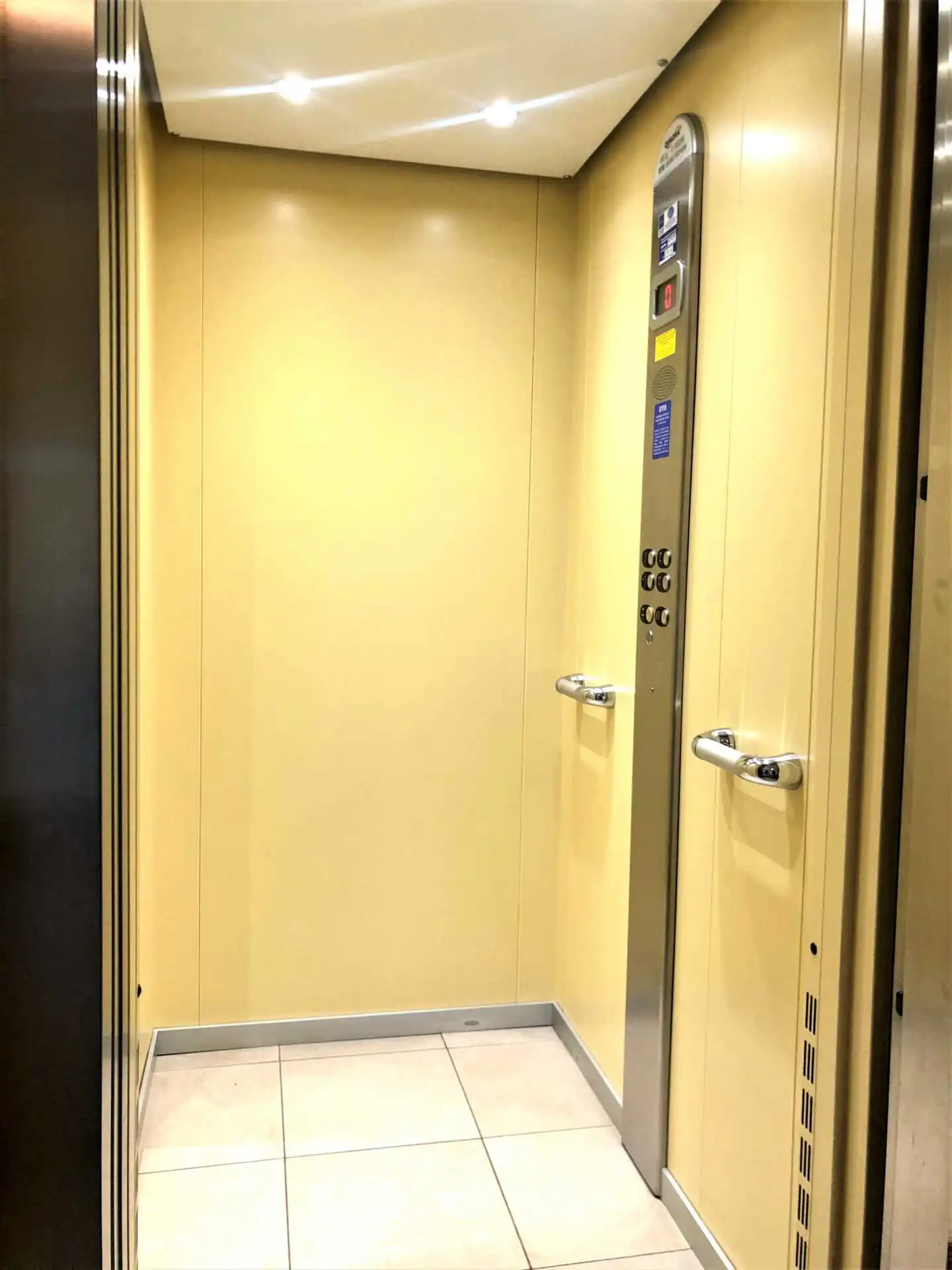 Bernareggio-case-in-vendita-bilocale-moderno-ultimo-piano (6)