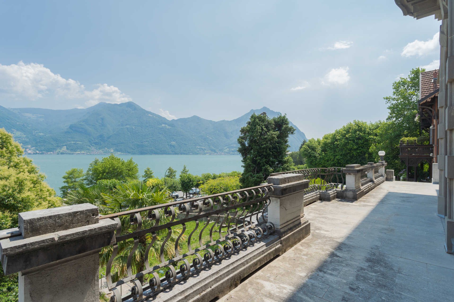 villa-in-vendita-a-lovere-sul-lago-diseo
