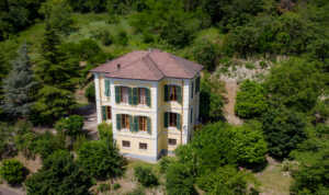 Villa-d-epoca-con-piscina-in-vendita-a-Serravalle-Scrivia-agenzia-immobiliare-Casa&Style