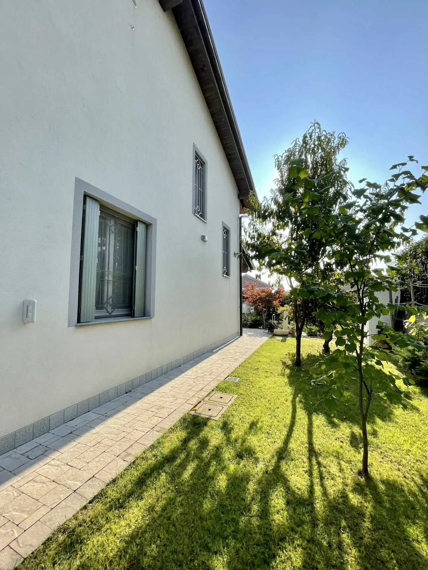 Moderna-villa-in-vendita-a-Bernareggio- Monza-e-Brianza (1)