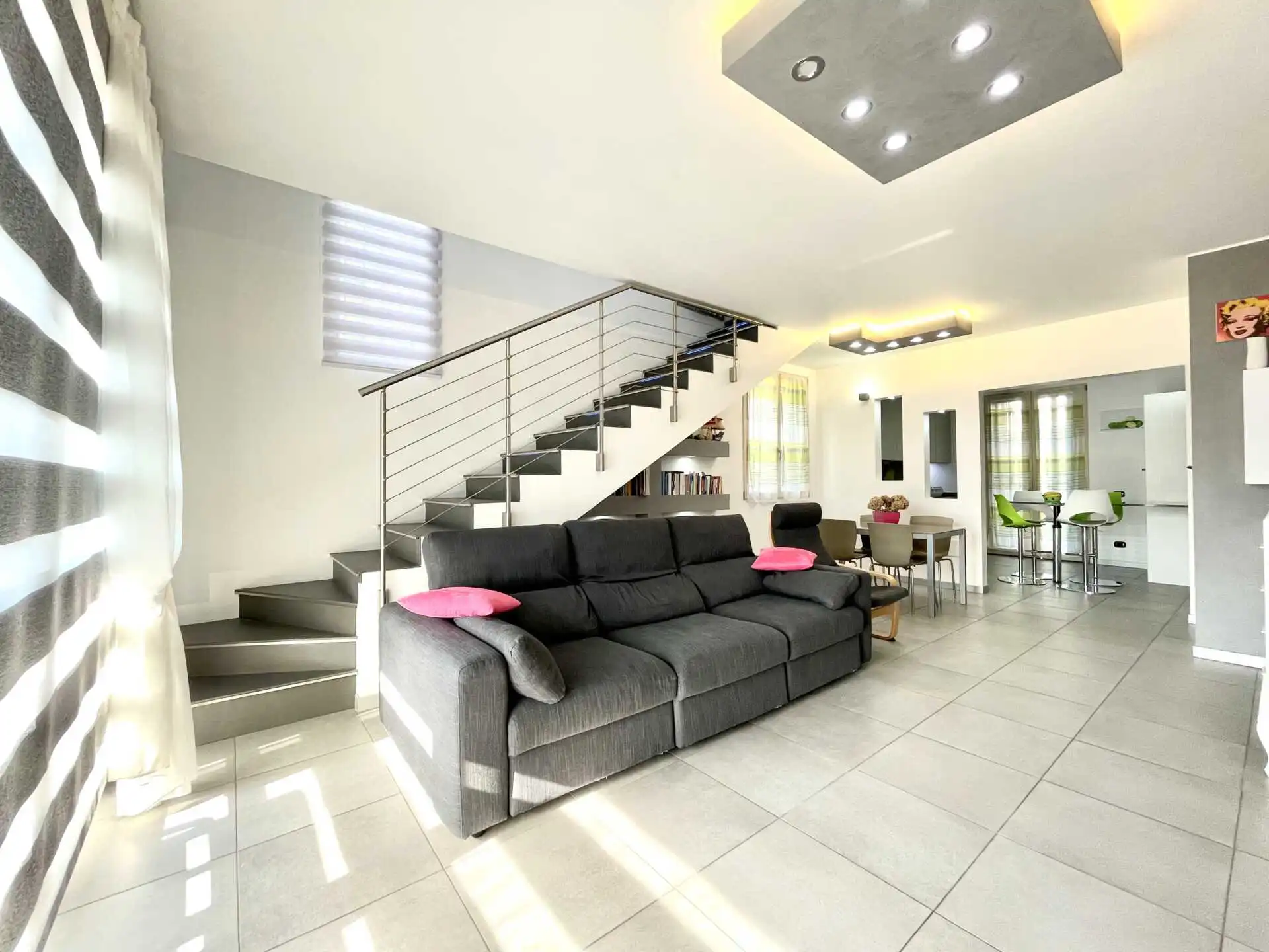 Moderna-villa-in-vendita-a-Bernareggio- Monza-e-Brianza (11)