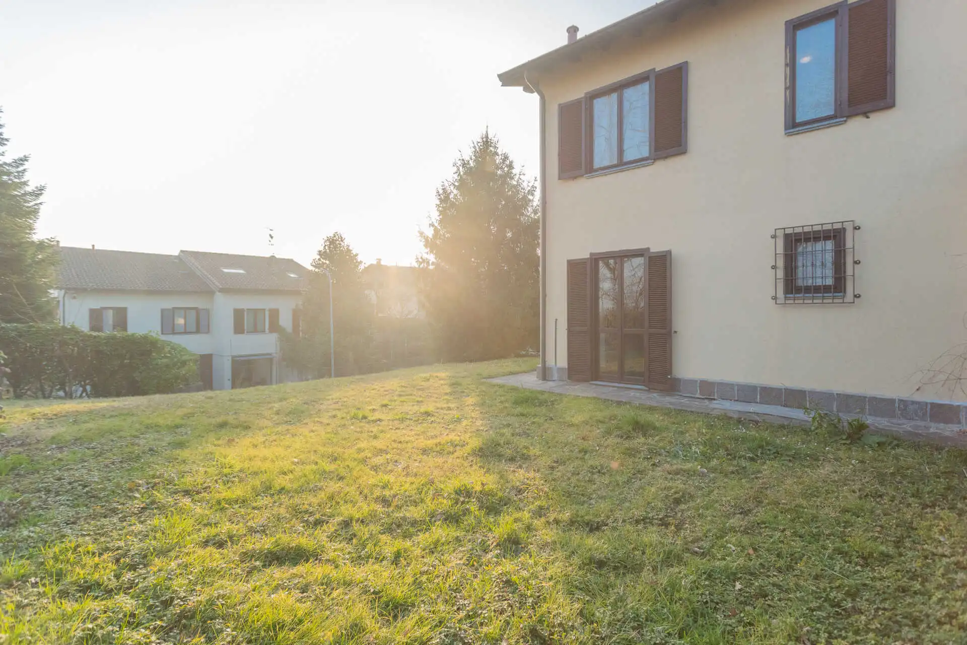 villa-bifamiliare-in-vendita-a-olgiate-molgora-immobiliare-milano-brianza-casa&style (16)