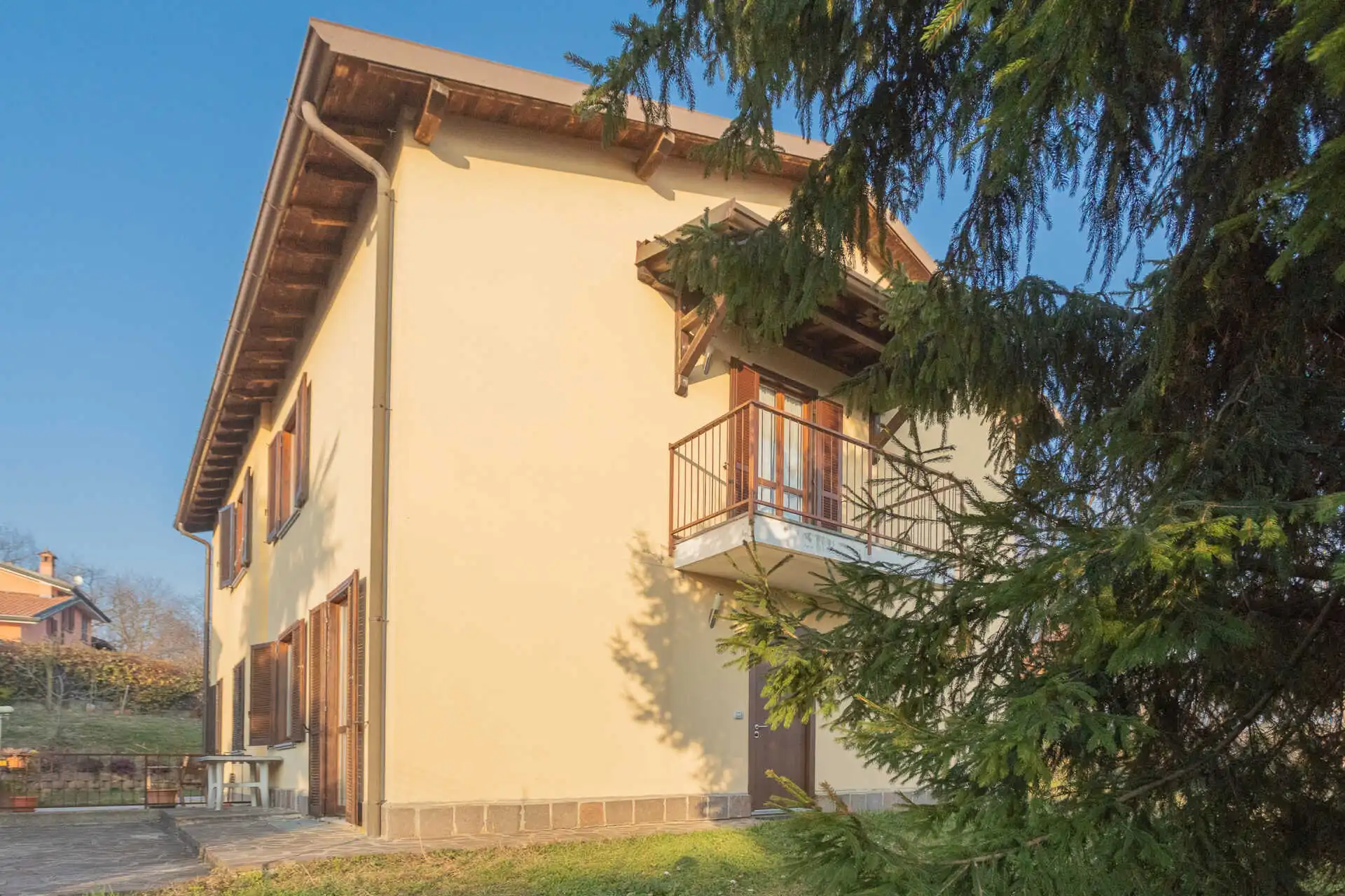 villa-bifamiliare-in-vendita-a-olgiate-molgora-immobiliare-milano-brianza-casa&style (6)