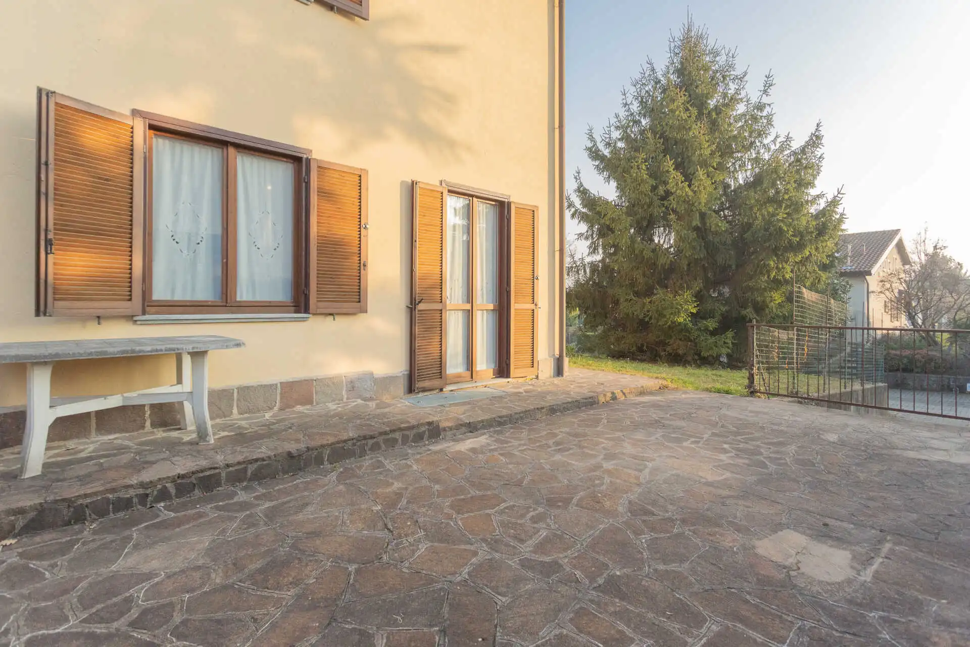 villa-bifamiliare-in-vendita-a-olgiate-molgora-immobiliare-milano-brianza-casa&style (8)