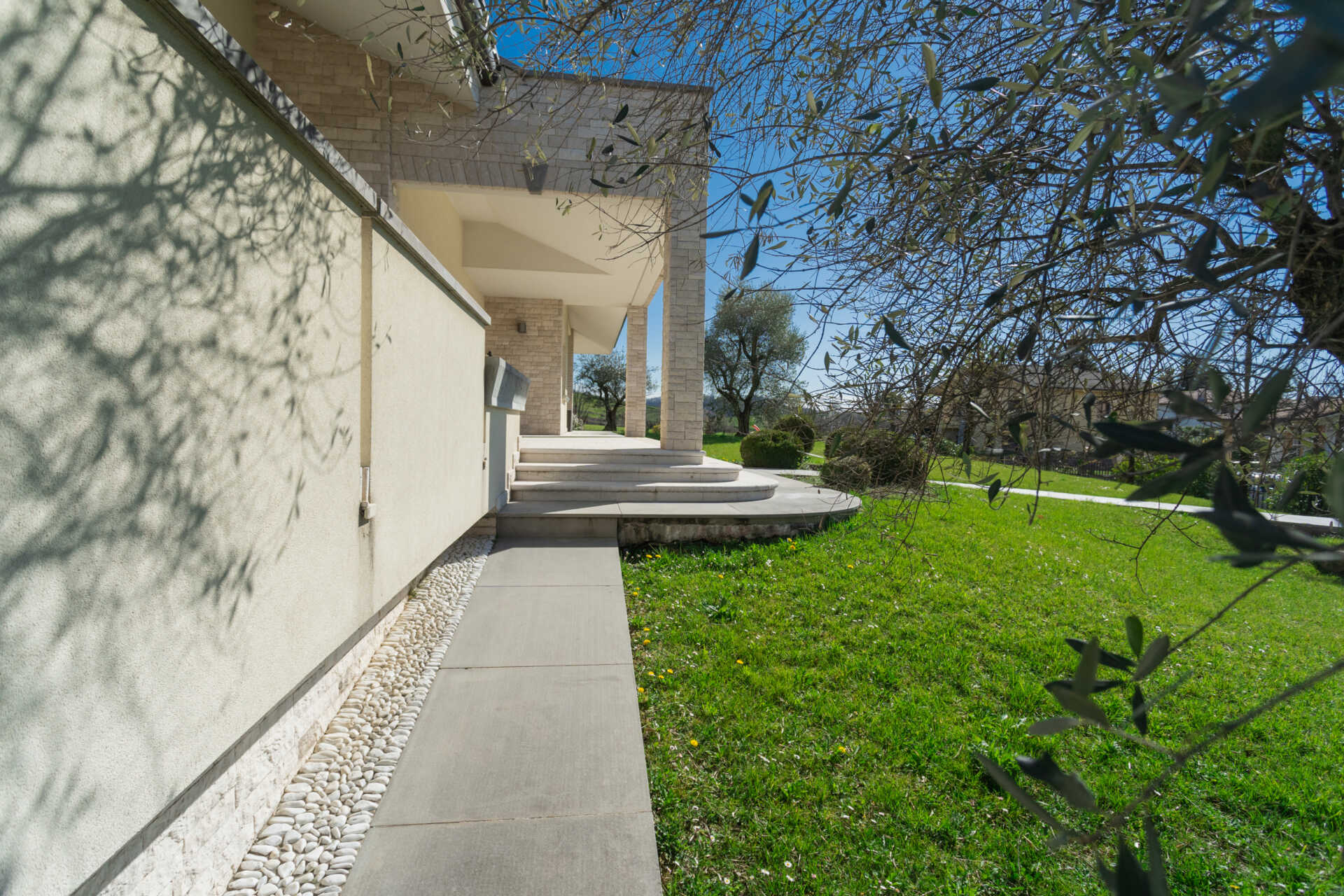 Villa in vendita a Brusaporto Bergamo ristrutturata con ascensore agenzia immobiliare milano brianza Casa&Style (41)