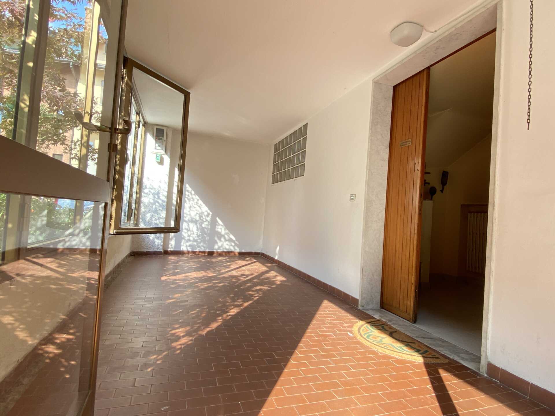 Provincia di Monza Brianza ad Aicurzio in vendita una villa (6)