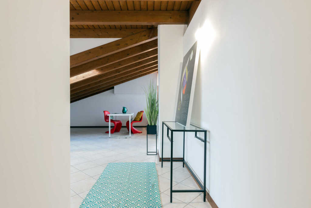 attico con terrazzo ultimo piano Burago di Molgora in vendita