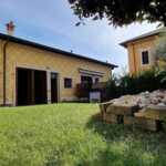 Villa in vendita a Paderno d'Adda con giardino CasaeStyle