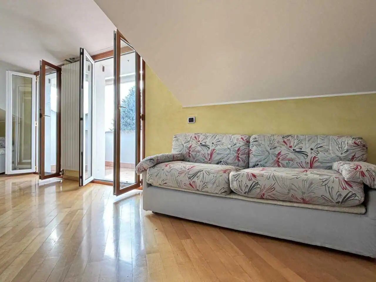 villa-in-vendita-a-camparada-con-2-appartamenti-2-locali (4)