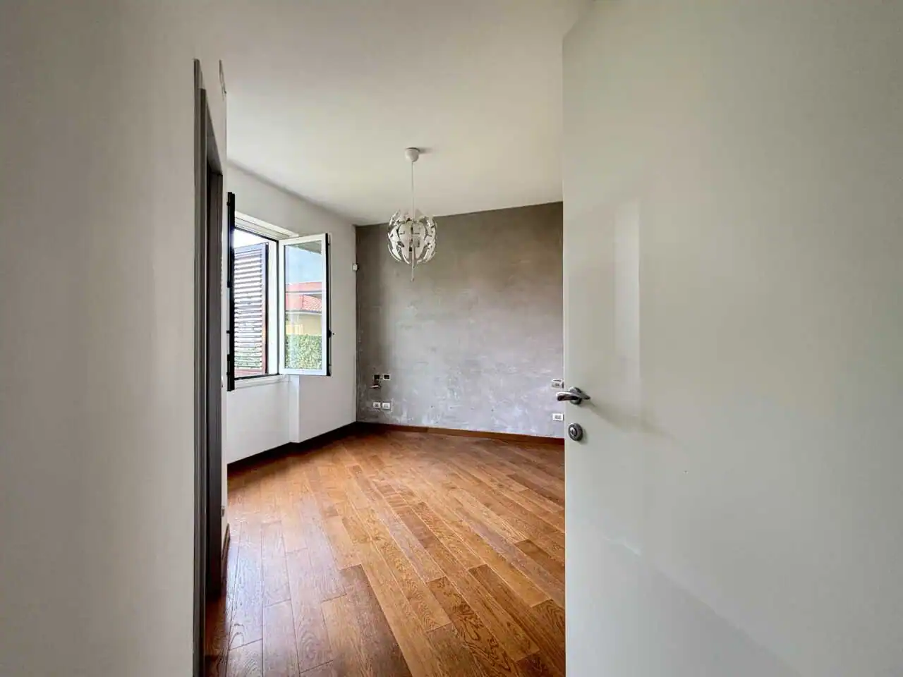 villa-in-vendita-a-camparada-con-2-appartamenti-4-locali (13)