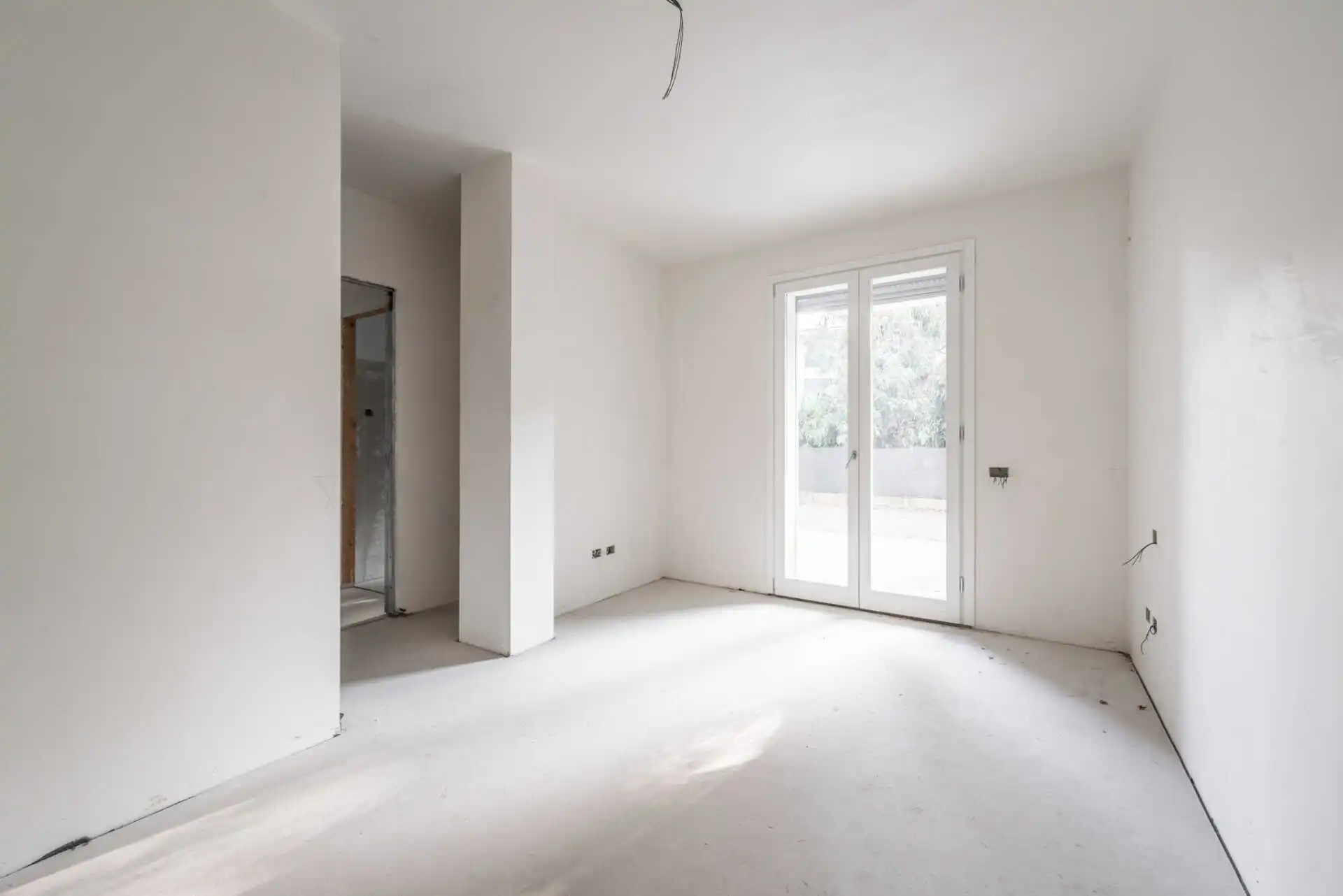 Merate vendesi in nuova costruzione 3 locali con giardino (14)