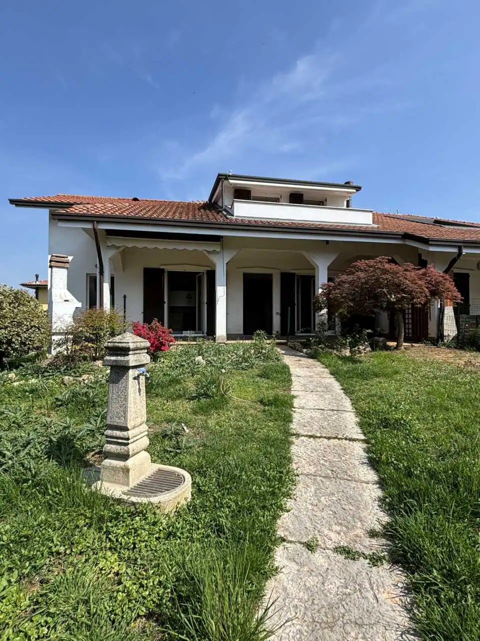 Villa in vendita a Camparada con 2 appartamenti casaestyle (3)