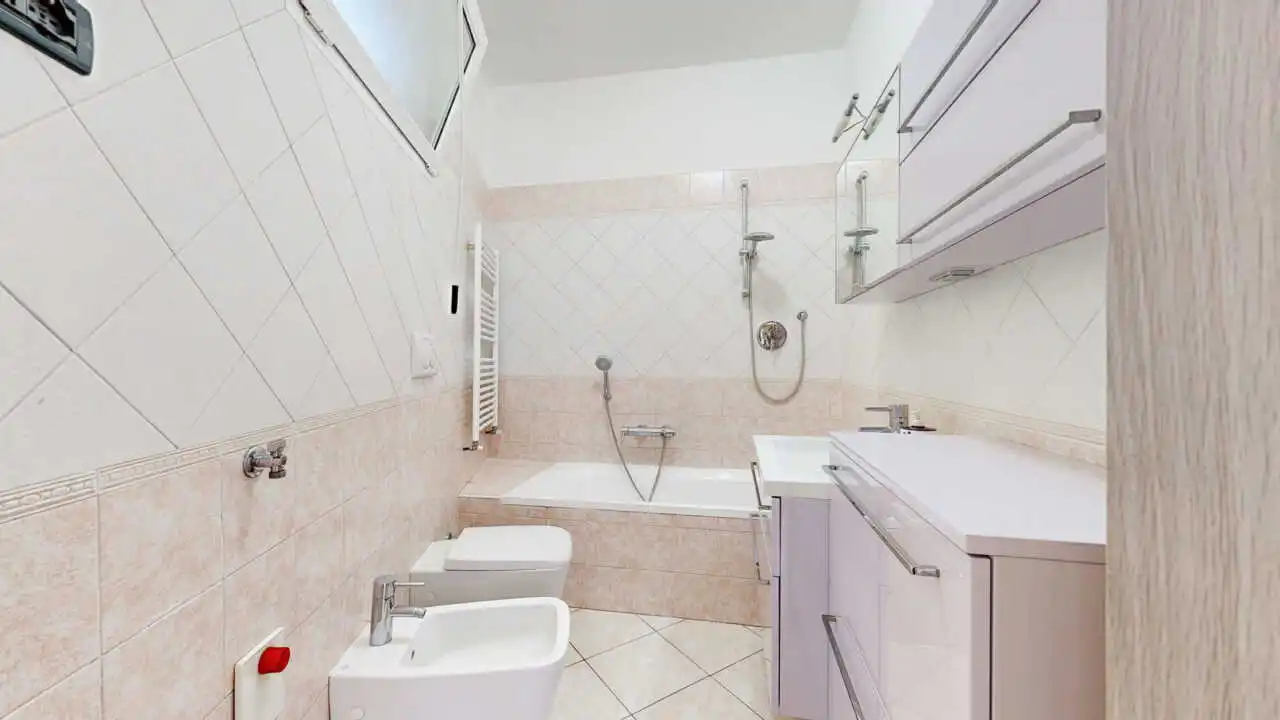 villa-a-cusano-milanino-in-vendita-porzione-bifamiliare-casa&style-agenzia-immobiliare-milano-brianza-16