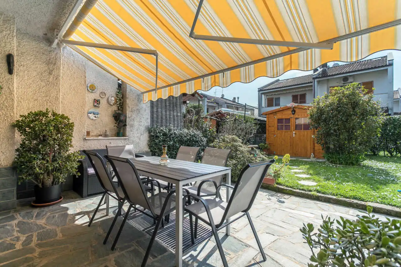 villa-di-testa-in-vendita-a-ornago-monza-e-brianza-casa&style-agenzia-immobiliare-milano-e-brianza-11