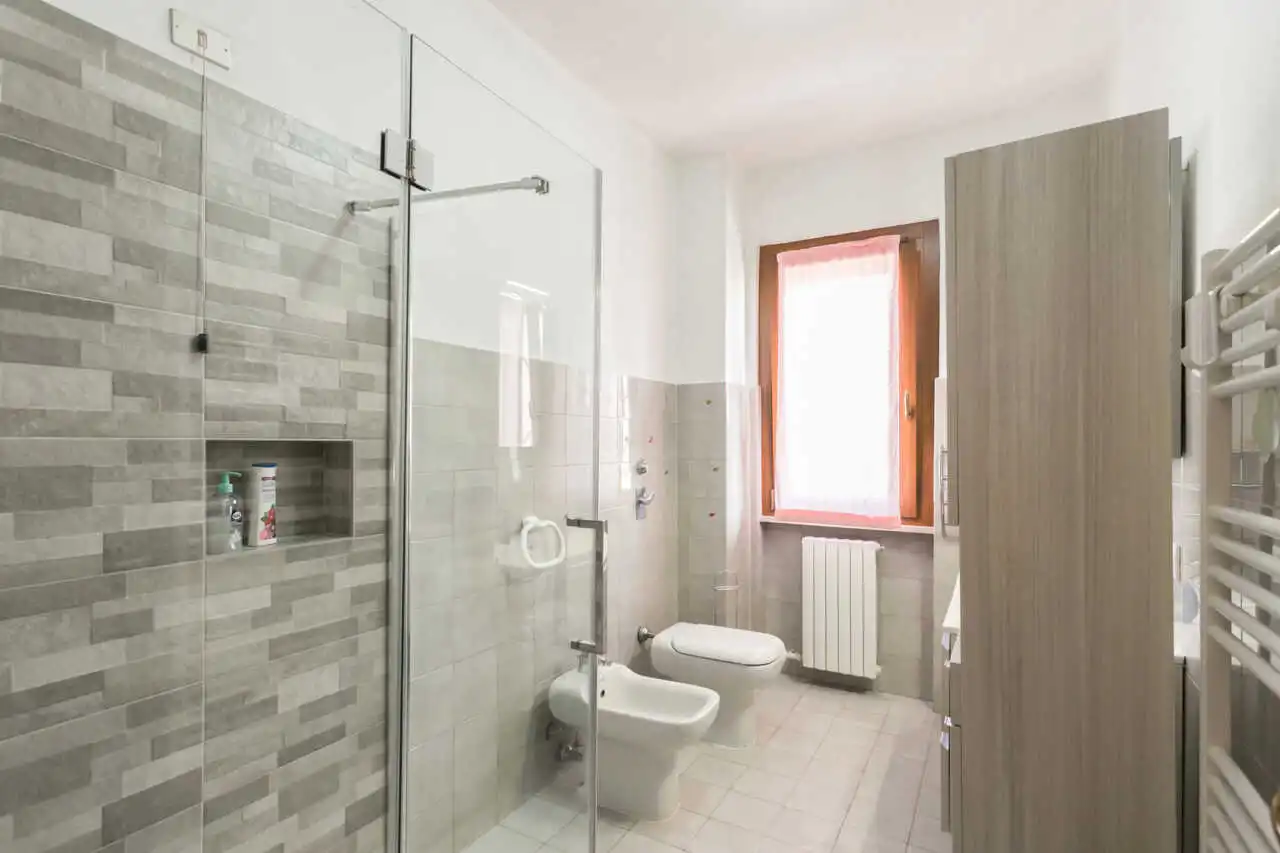 villa-di-testa-in-vendita-a-ornago-monza-e-brianza-casa&style-agenzia-immobiliare-milano-e-brianza-23