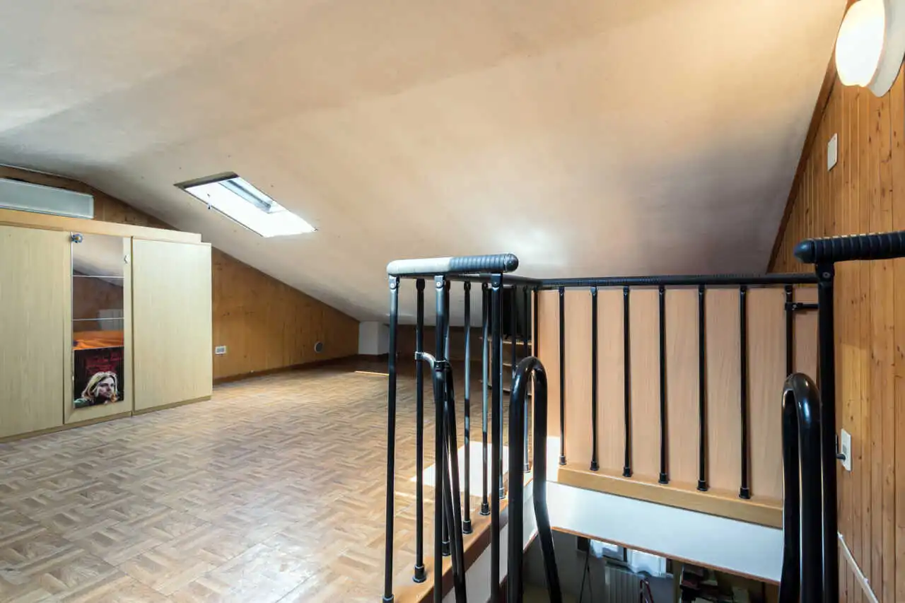 villa-di-testa-in-vendita-a-ornago-monza-e-brianza-casa&style-agenzia-immobiliare-milano-e-brianza-26