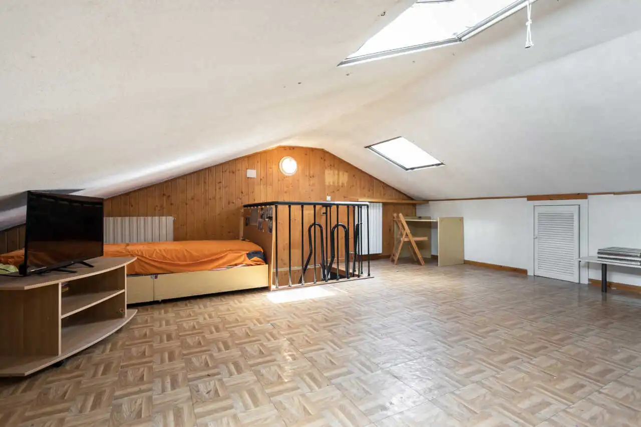 villa-di-testa-in-vendita-a-ornago-monza-e-brianza-casa&style-agenzia-immobiliare-milano-e-brianza-27