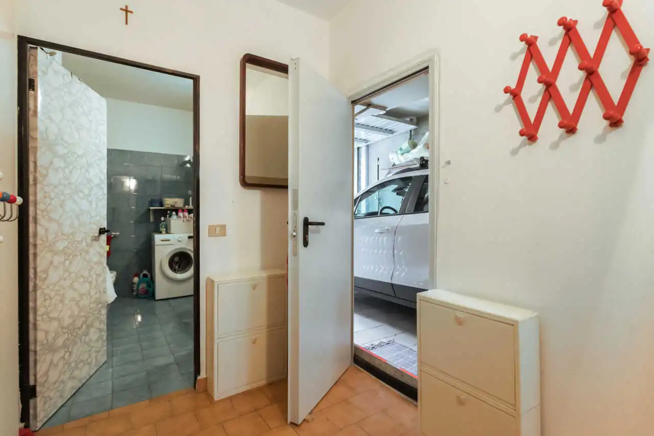 villa-di-testa-in-vendita-a-ornago-monza-e-brianza-casa&style-agenzia-immobiliare-milano-e-brianza-32