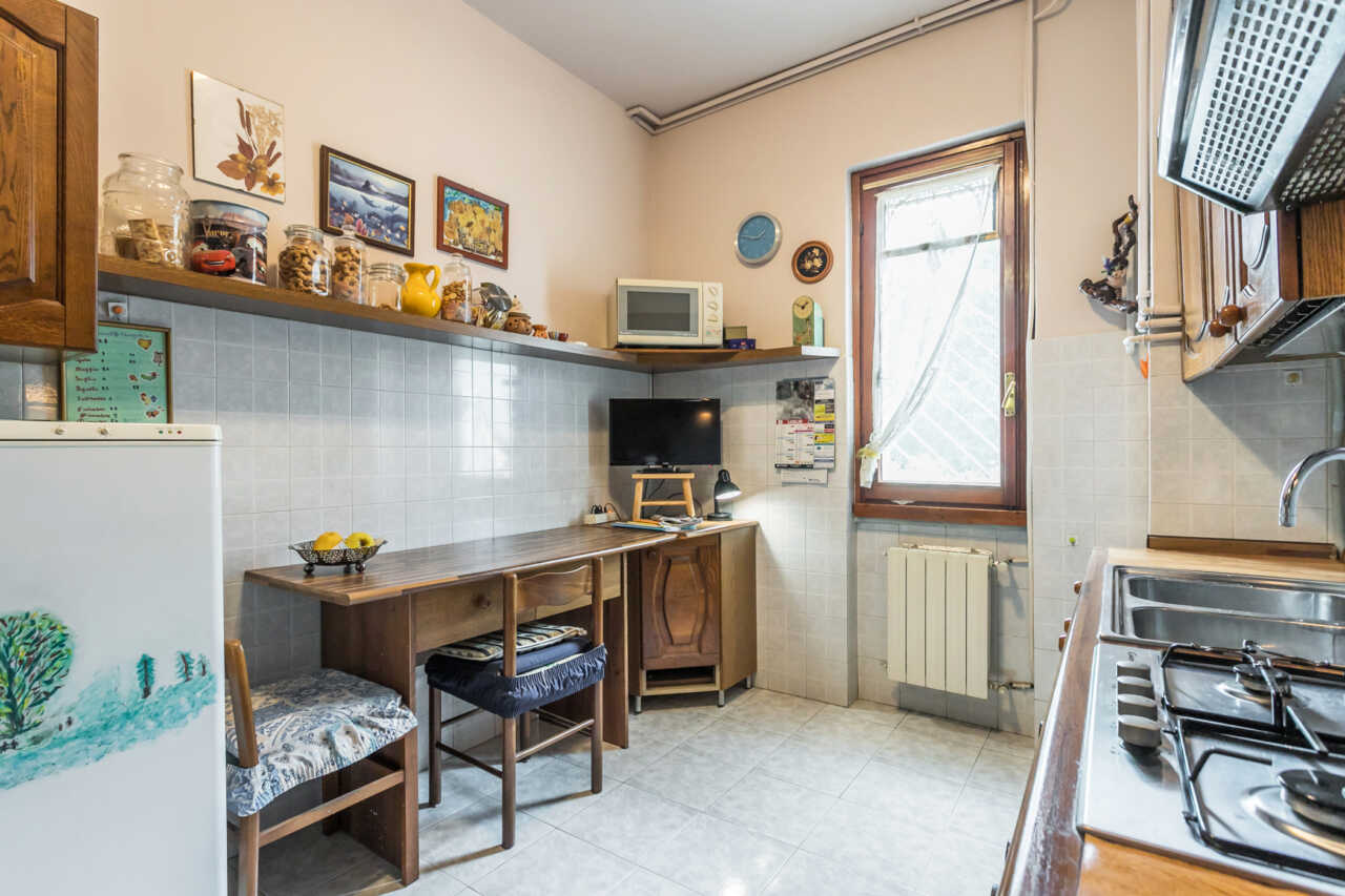 appartamento-in-vendita-a-brembate-bergamo-3-locali-con-box-agenzia-immobiliare-casa&style-milano-brianza (10)