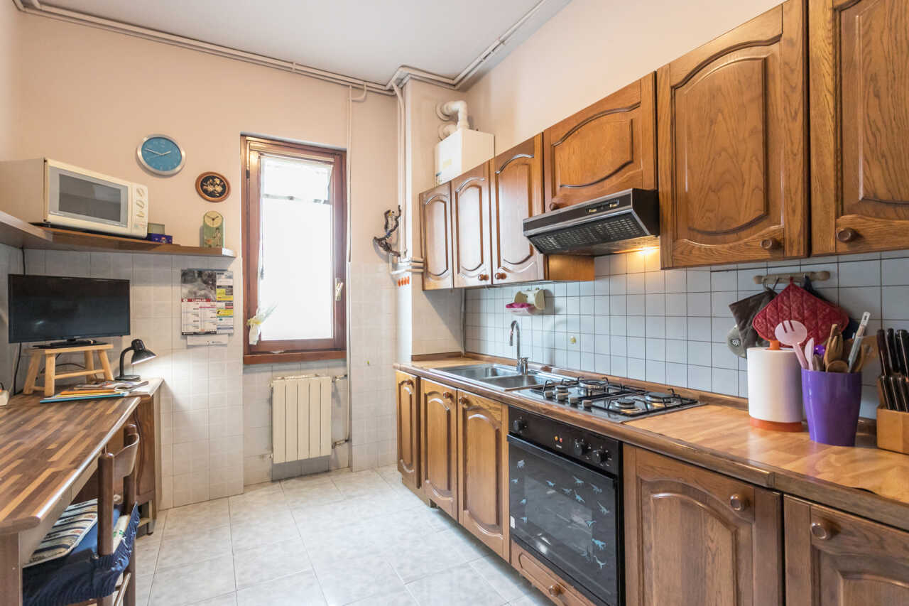 appartamento-in-vendita-a-brembate-bergamo-3-locali-con-box-agenzia-immobiliare-casa&style-milano-brianza (8)