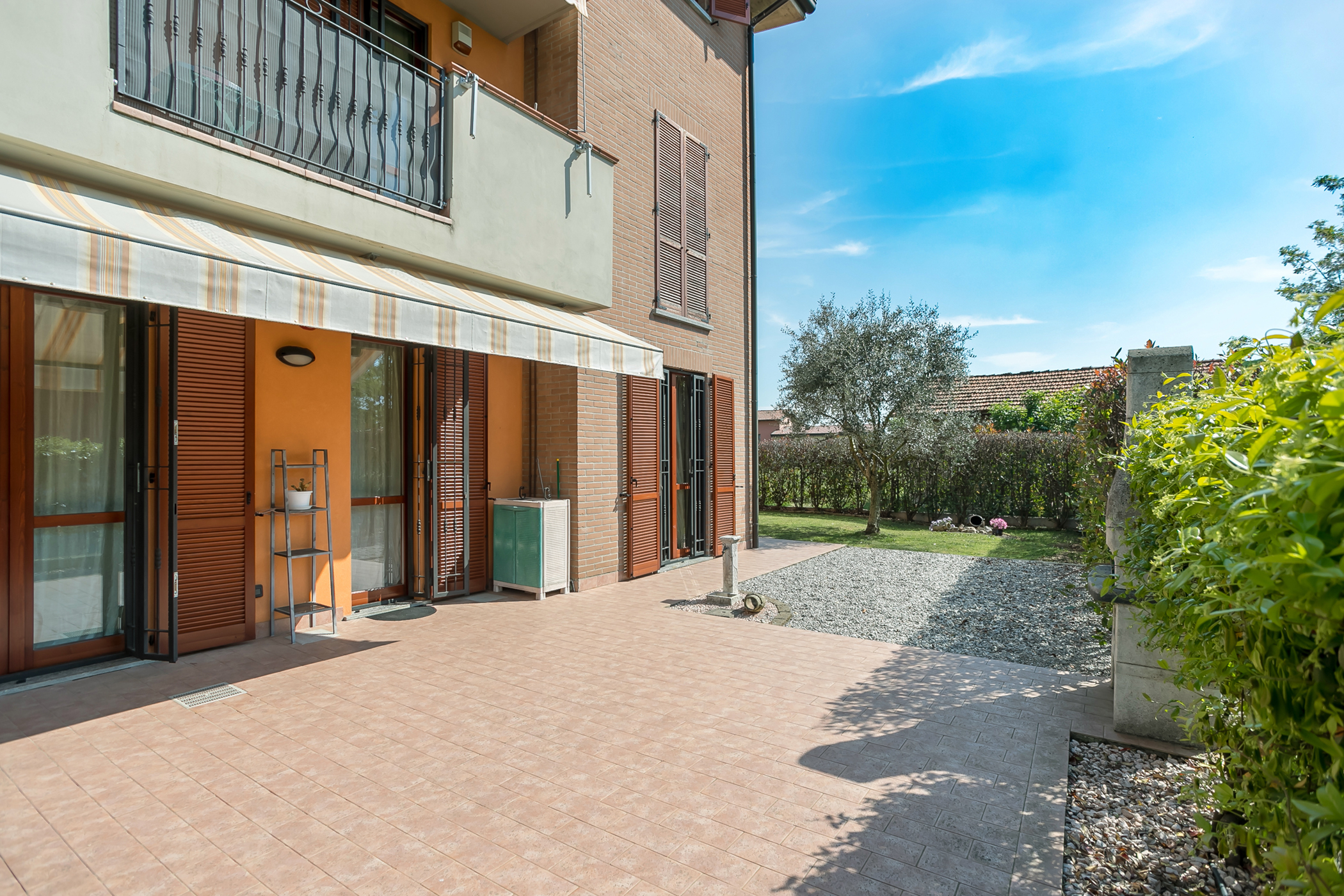 Appartamento 3 Locali con Giardino in Vendita a Busnago Recente Costruzione (19)