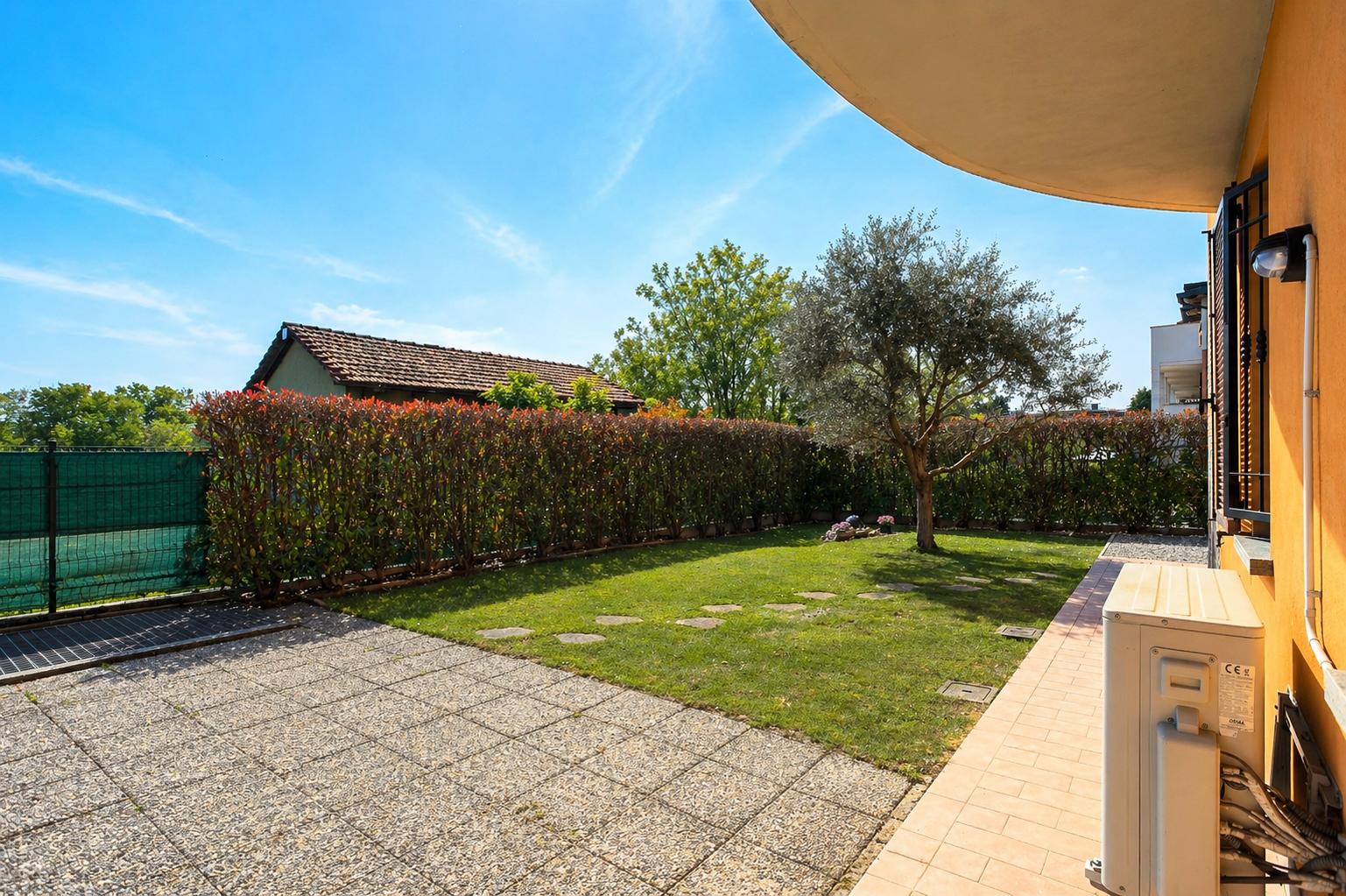 Appartamento 3 Locali con Giardino in Vendita a Busnago Recente Costruzione (25)