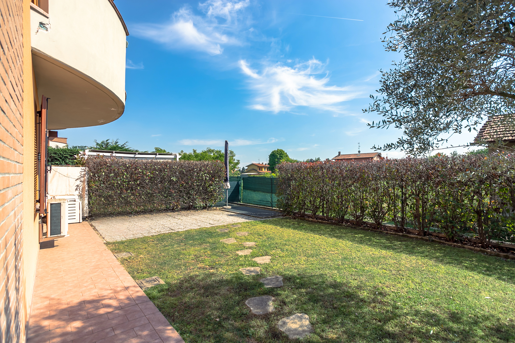 Appartamento 3 Locali con Giardino in Vendita a Busnago Recente Costruzione (26)