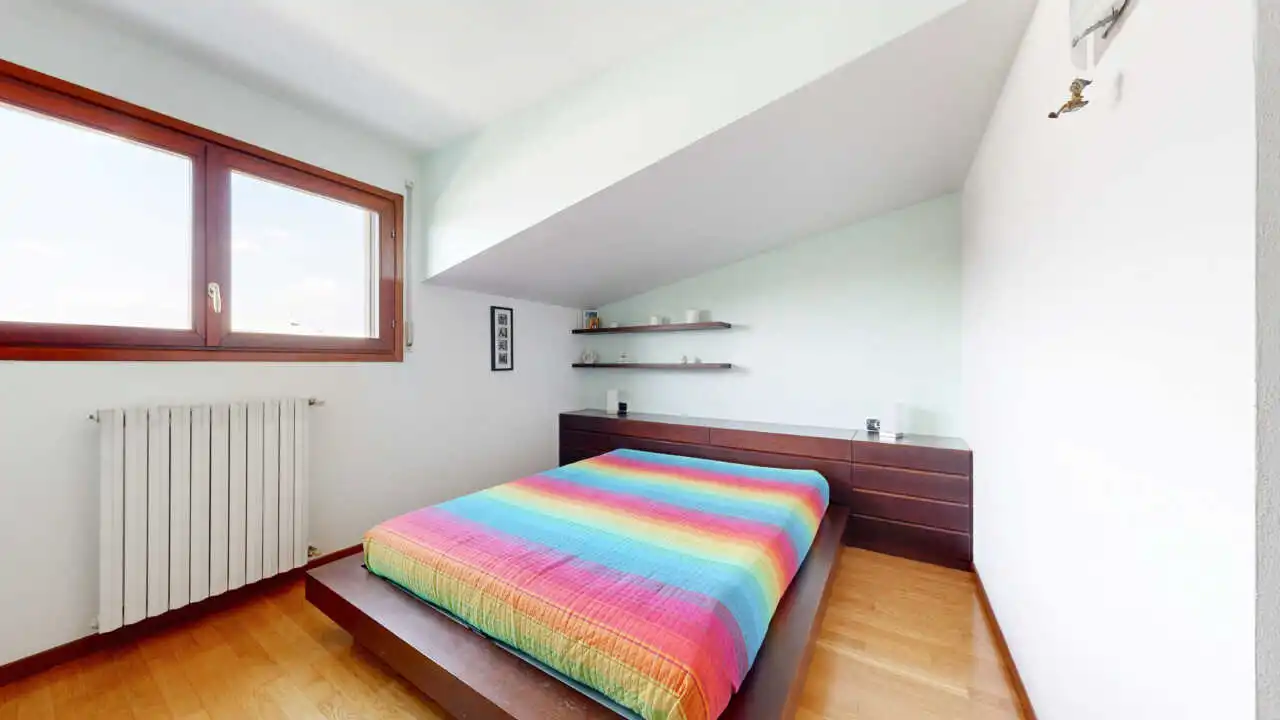 appartamento-a-lissone-ultimo-piano-con-terrazzo-monza-e-brianza (43)