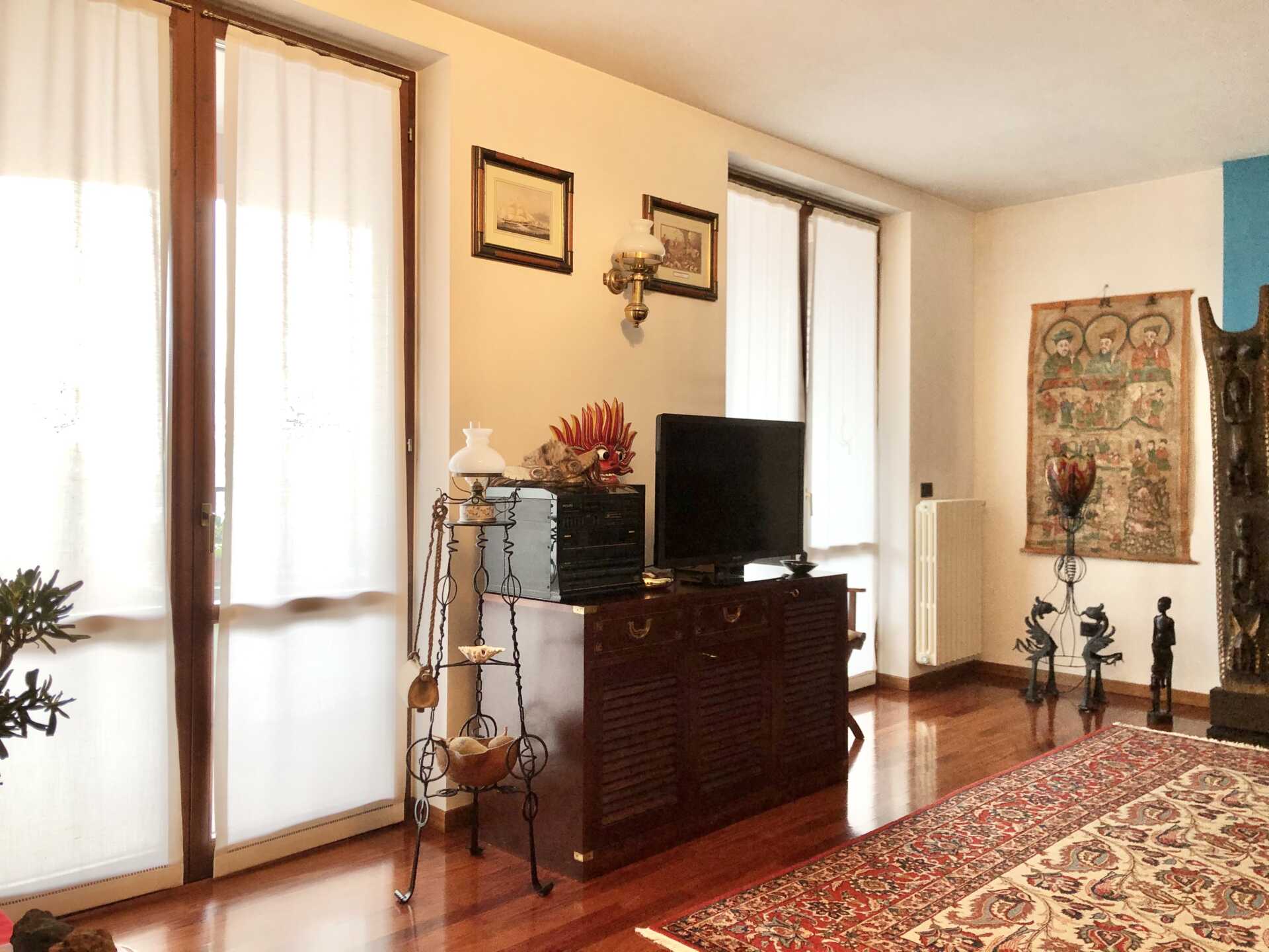 Appartamento-4-locali-ultimo-piano-a-Cambiago-in-vendita-agenzia-immobiliare-casaestyle-7
